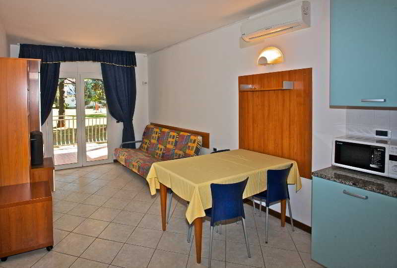Ai Pini Medulin Resort Extérieur photo